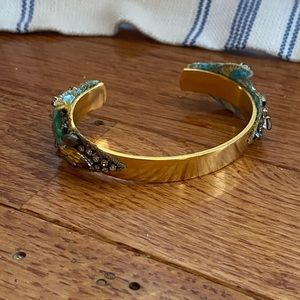 Anthro gold beaded bangle 💛